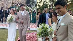 लाडली बेटी आयरा की शादी में काफी इमोशनल हो गए थे Aamir Khan