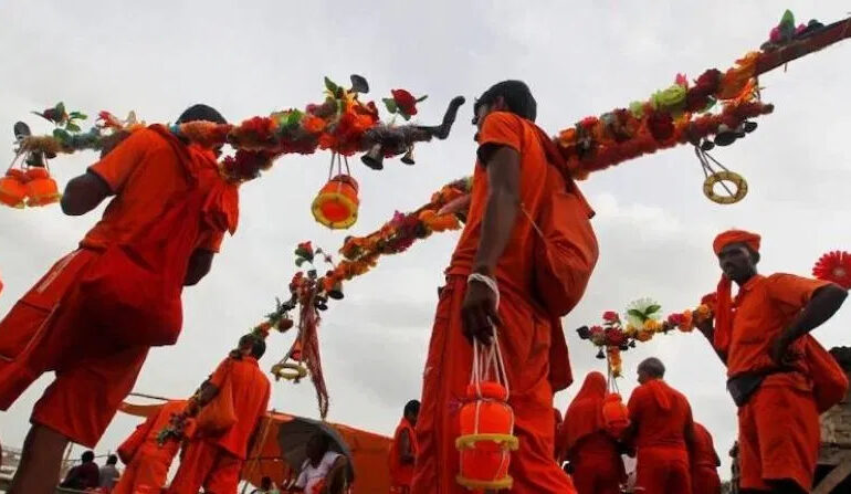 योगी सरकार को झटका, ‘दुकानदारों को अपनी पहचान बताने की जरूरत नहीं’- सुप्रीम कोर्ट