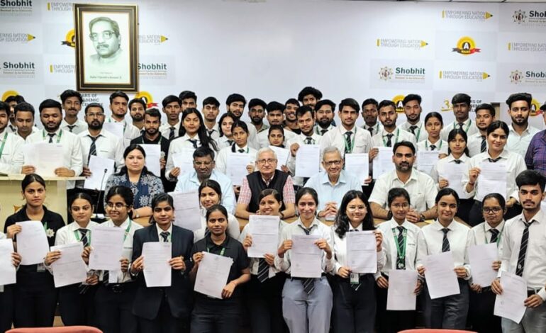 शोभित विश्वविद्यालय ने कंपनियों में प्लेसमेंट और इंटर्नशिप हासिल कर रचा कीर्तिमान