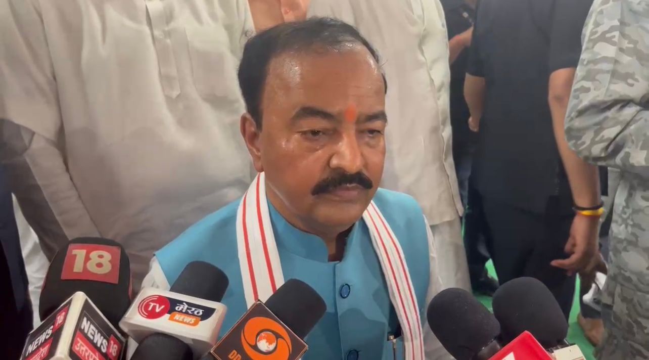 अखिलेश यादव के संस्कार सपा व उनको ले डूबेंगे-केशव