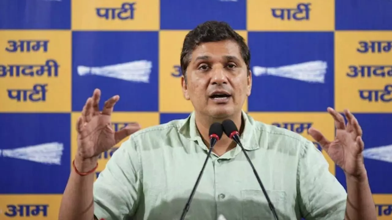 आम आदमी पार्टी के नेता सौरभ भारद्वाज के ठिकानों पर ईडी की दस्तक