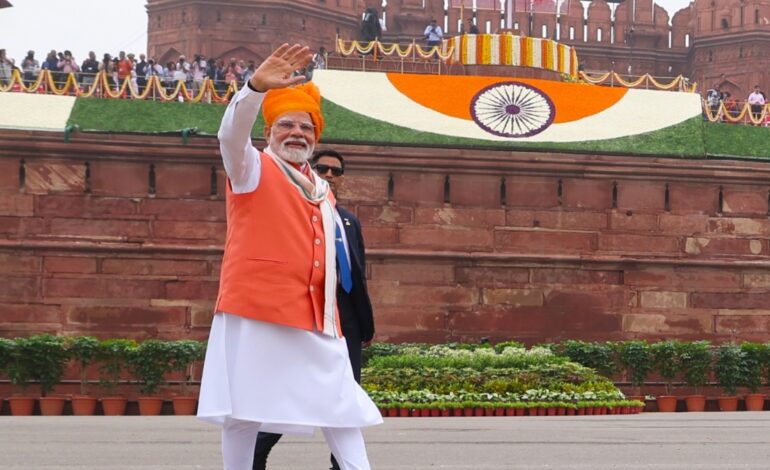 स्वदेशी सेमीकंडक्टर चिप, GST रिफॉर्म और मिशन सुदर्शन चक्र-लाल किले से मोदी की घोषणाएं