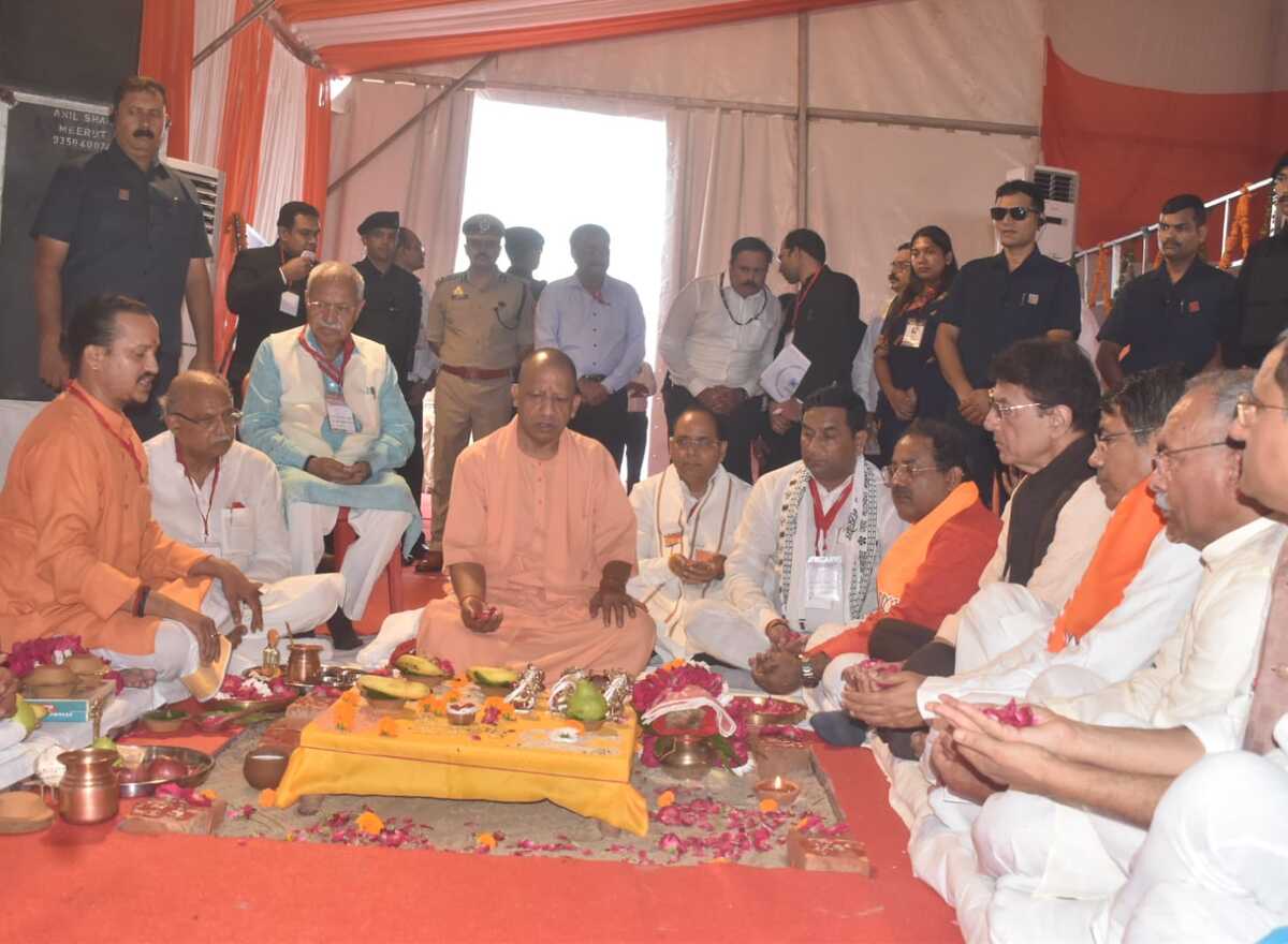 सोतीगंज की पहचान अब खत्म, मेरठ अब माफियामुक्त, दंगामुक्त और विकास की मुख्यधारा से जुड़ा हुआ शहर है- योगी