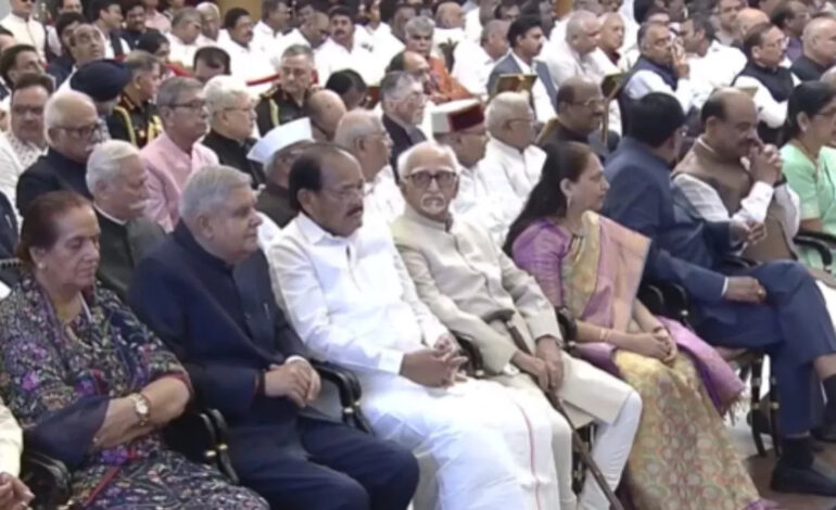 अज्ञातवास के 51 दिन बाद पूर्व राष्ट्रपति जगदीप धनखड़ हुए आये नजर